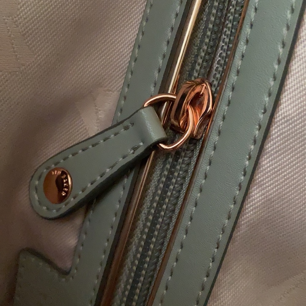 Ted Baker Ash Gray Medium/ Large Bag Handbag Genuine Leather Rose Gold Metal - Picture 7 of 16